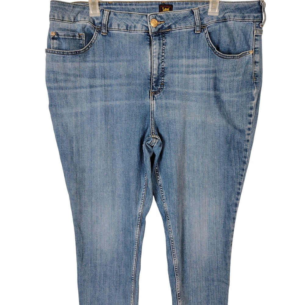 Lee Womens Plus‎ Size 24WM Medium Wash Tapered Leg Stretch Jeans  Blue retro